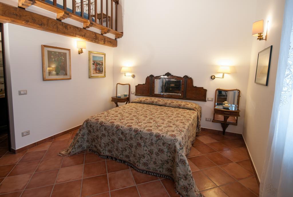 La Camilla Country House Graffignano Exterior photo